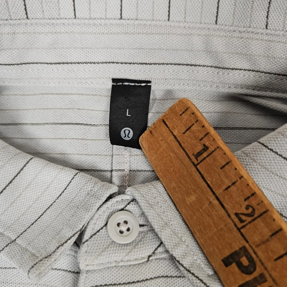 Lululemon Mens Evolution Polo Shirt L Gray Striped Short Sleeve Golf Athletic‎ - Picture 3 of 8